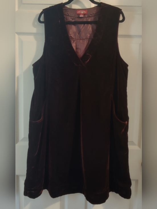 April Cornell Dresses & Skirts - APRIL CORNELL Velvet Jumper - Burgundy XL